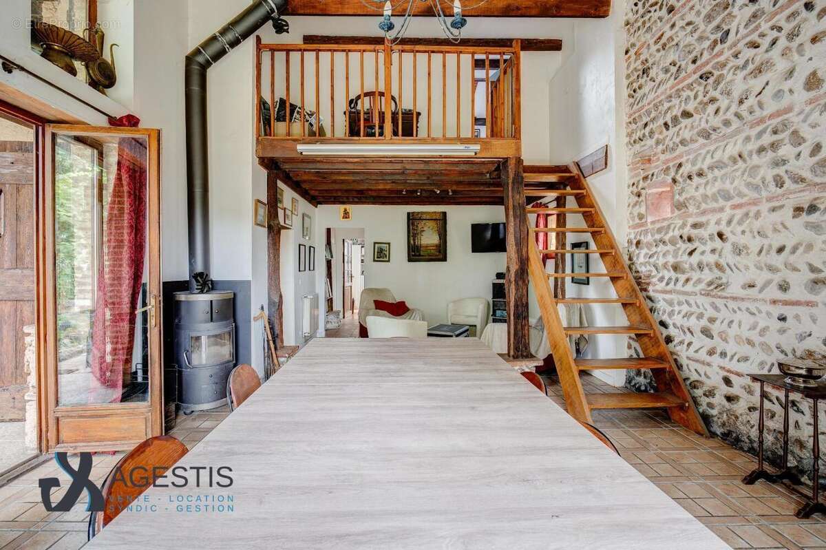   - Maison à LHERM