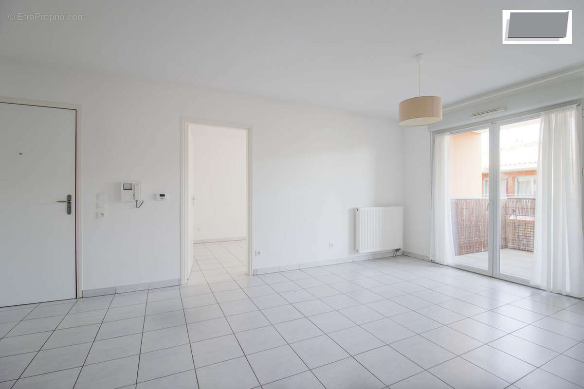 Appartement à CUERS