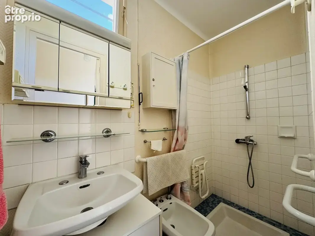 Maison 72m2 - 3 chambres - ST-GEORGES-LES-BX - photo 8