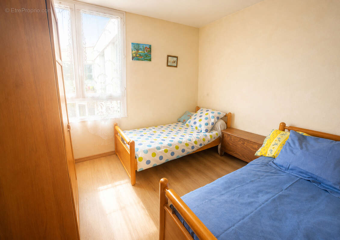 Appartement à SARTROUVILLE