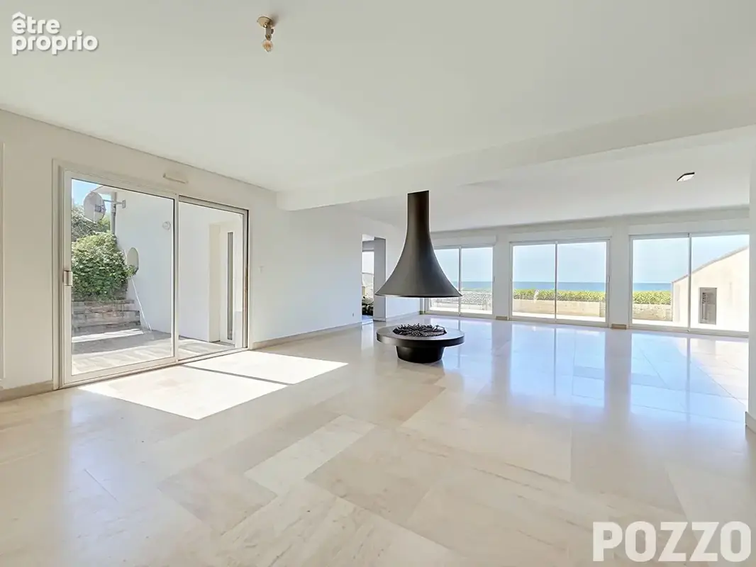 Maison Saint Martin De Brehal 6 pièces 160 m2 - photo 3