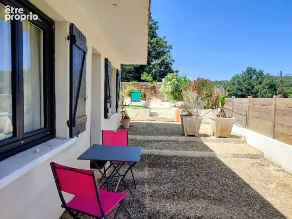 Ensemble immobilier avec piscine et revenus locatifs - photo 4