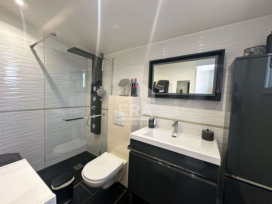 Maison à NANS-LES-PINS