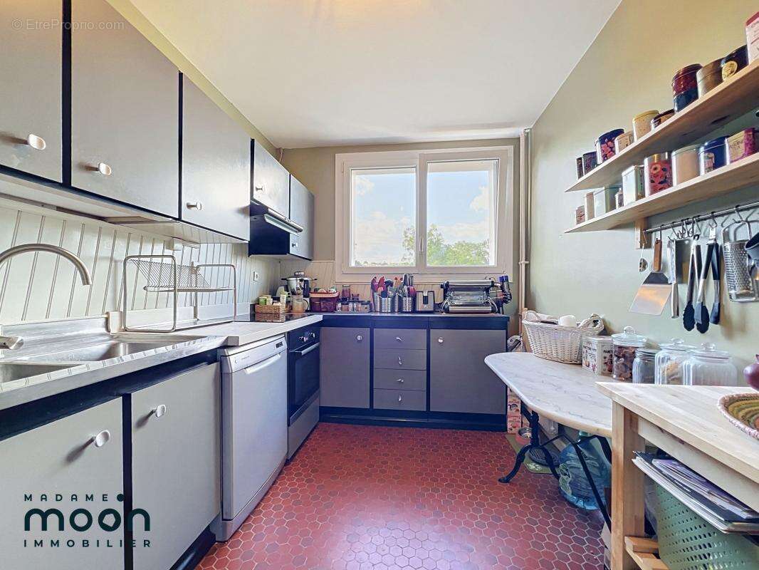 Appartement à OULLINS