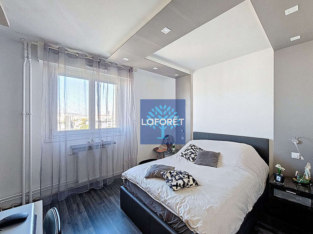 Appartement à VENISSIEUX