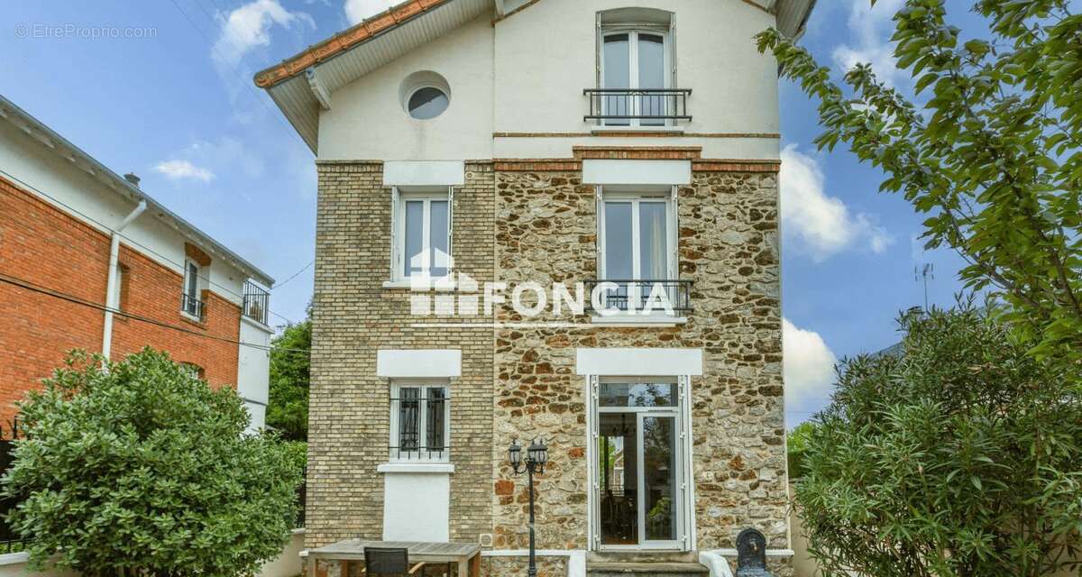 Maison à ATHIS-MONS