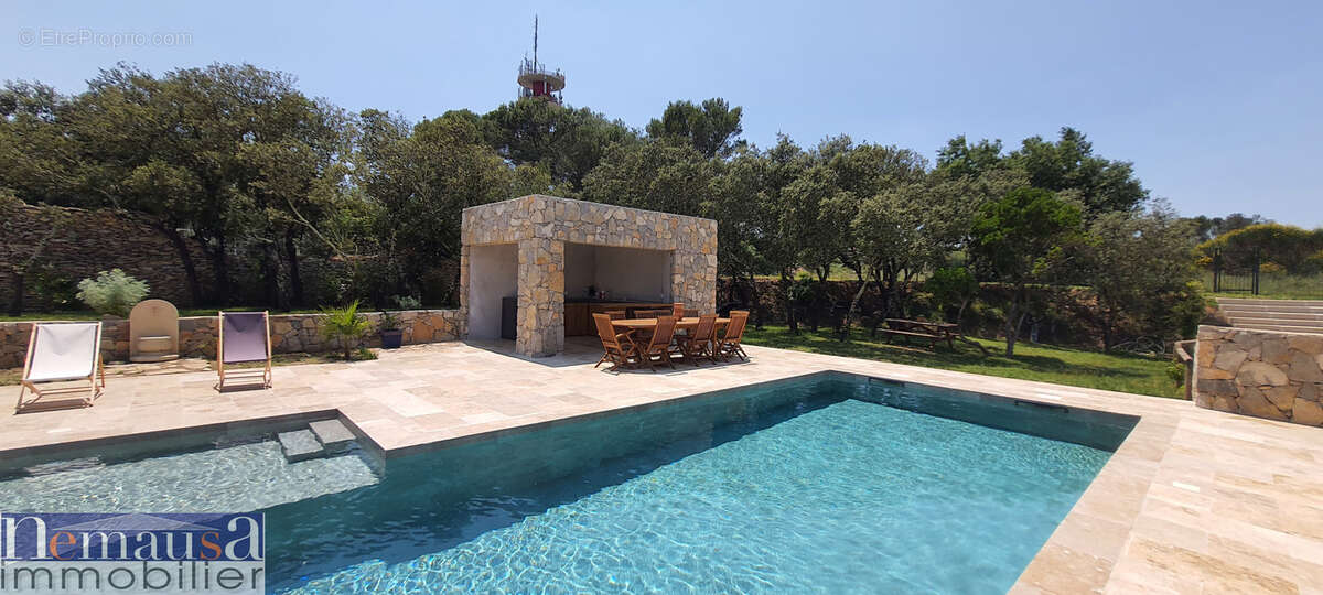 Maison à NIMES