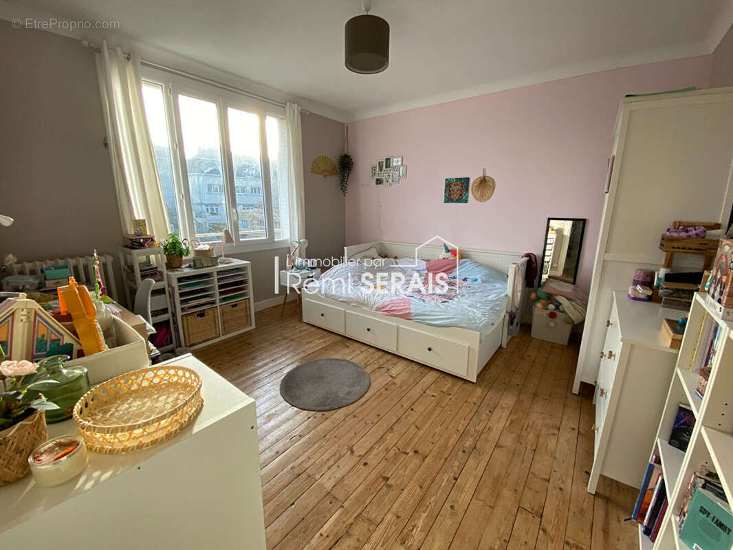 Maison à AUNAY-SUR-ODON