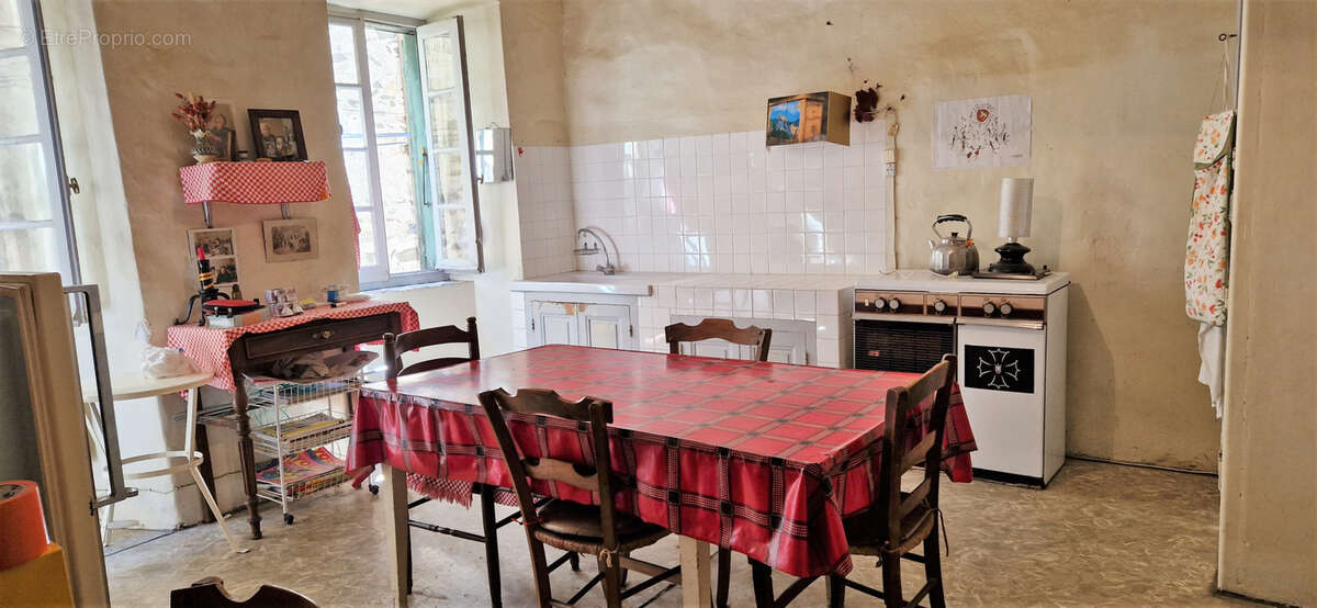 Maison à SOURNIA