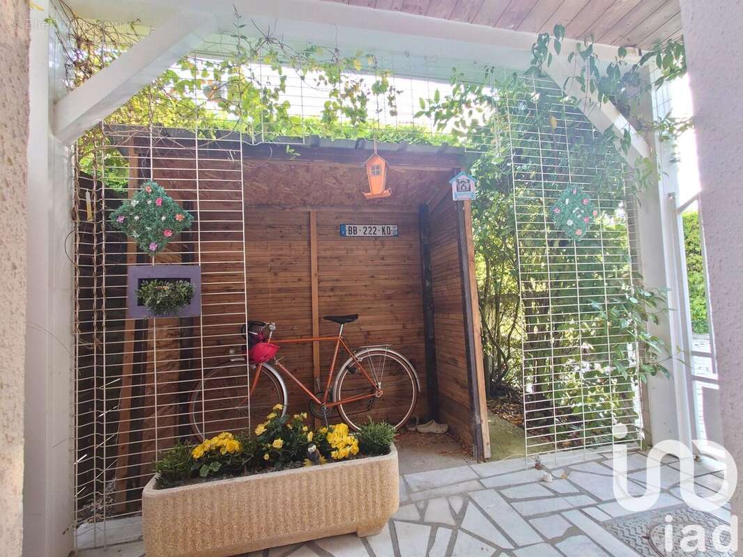 Photo 2 - Maison à COURCOURONNES