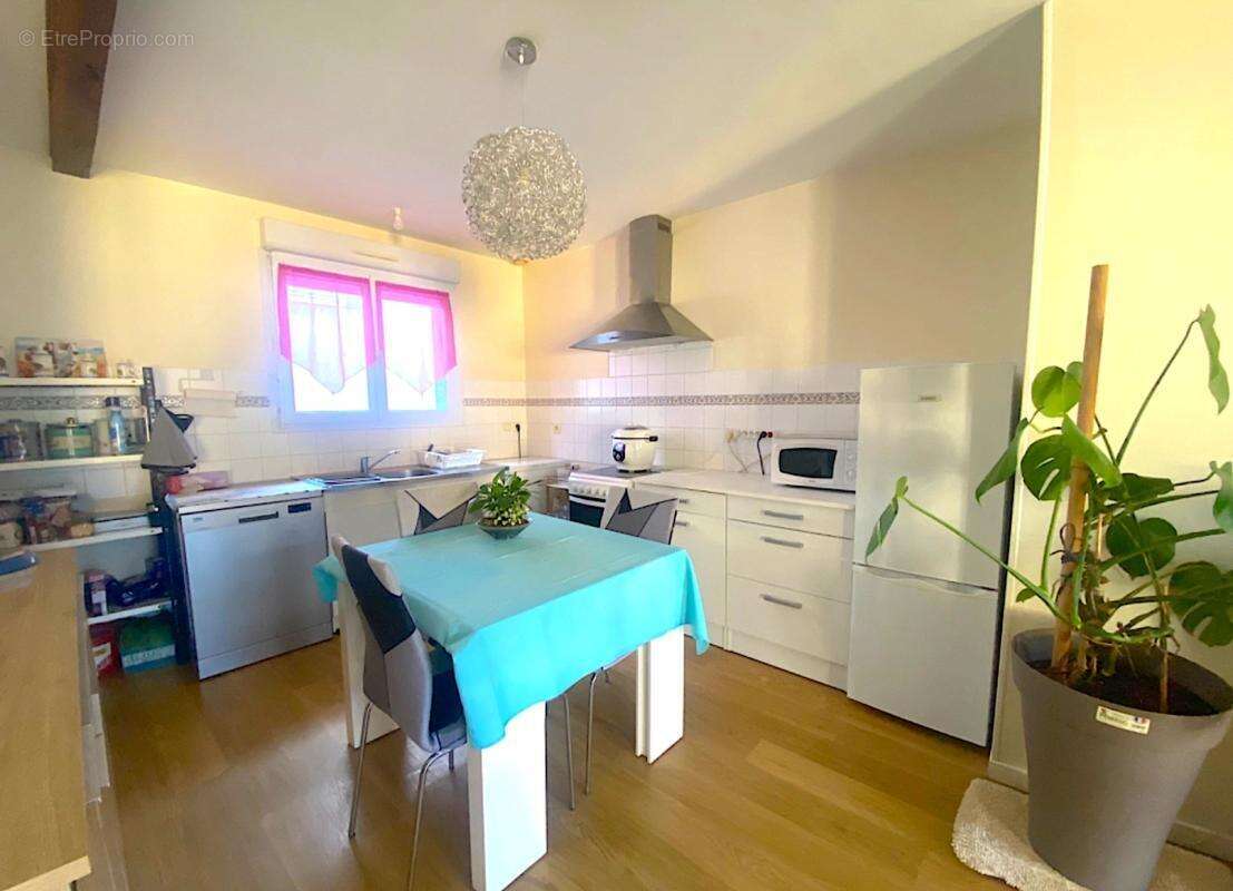 Immeuble de rapport comprenant 4 appartements T3 à vendre AIRE SUR L'ADOUR (40) - photo 12