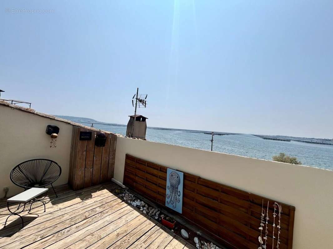 Appartement à BOUZIGUES