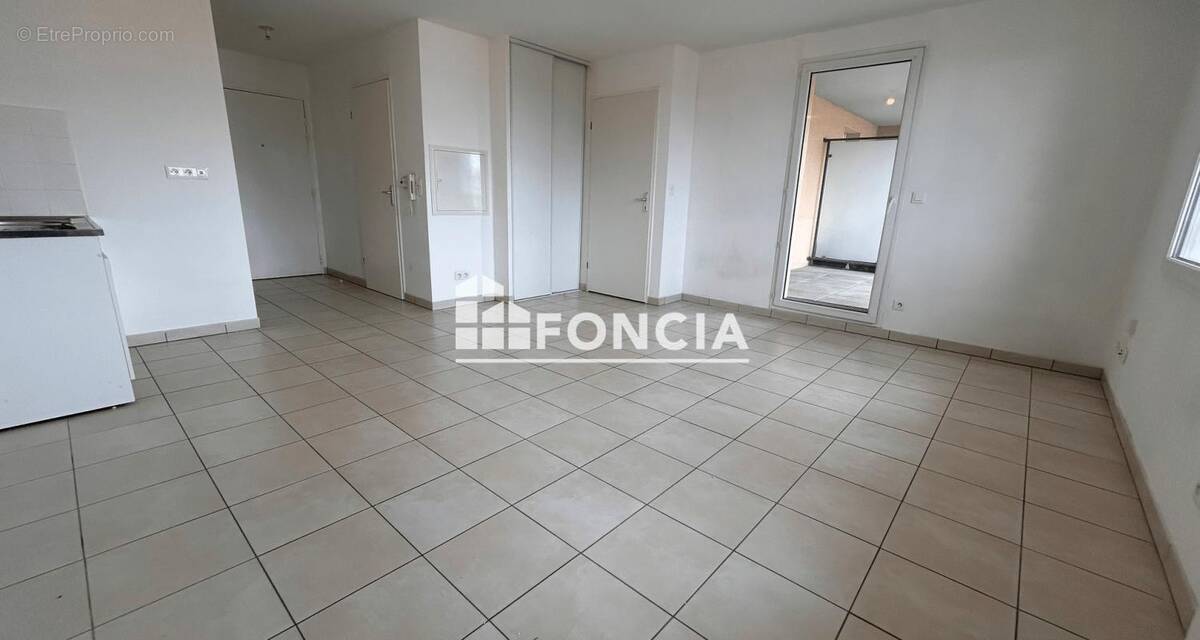 Appartement à DREUIL-LES-AMIENS