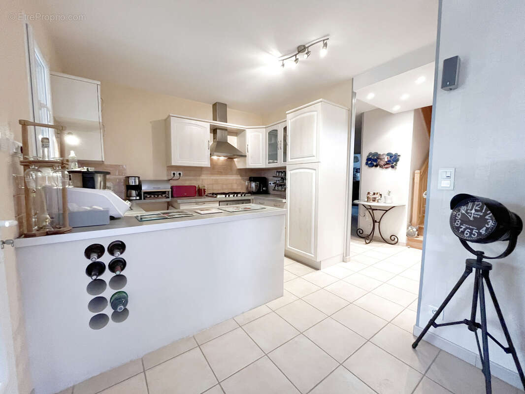 Maison à VAUX-SUR-MER