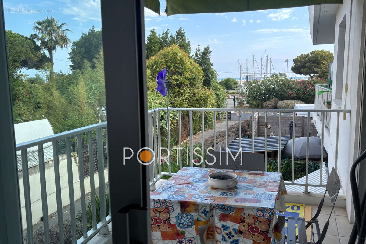Appartement 31 m² à Saint-Laurent-Du-Var  - photo 9