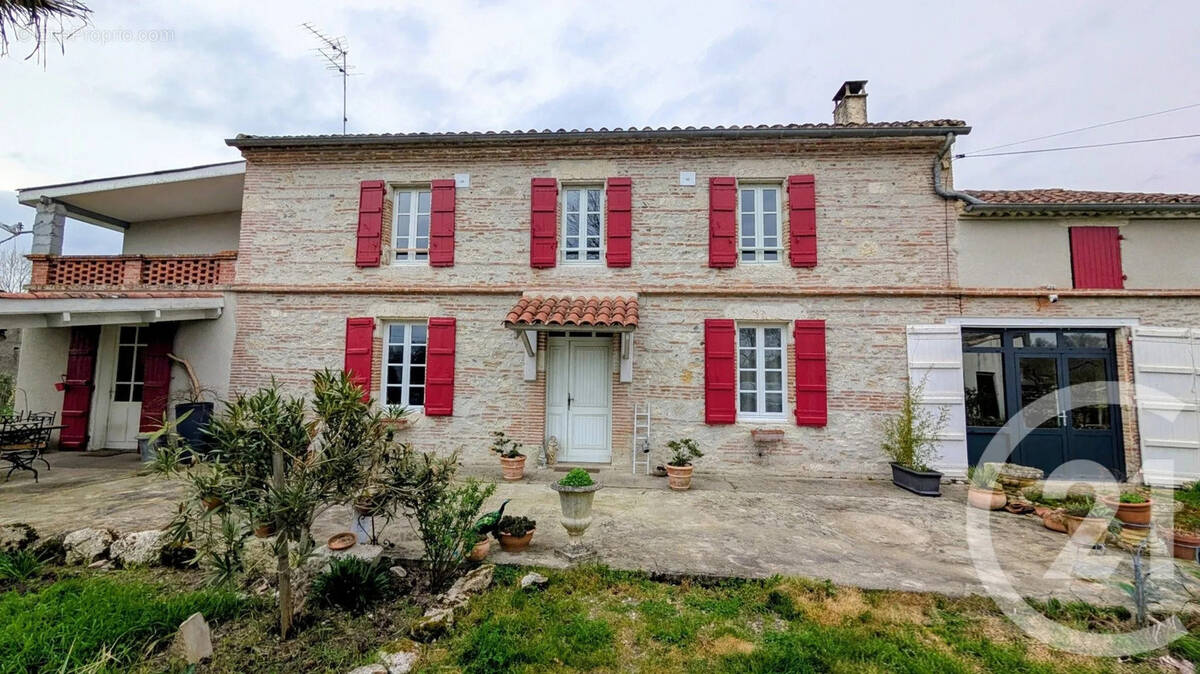 Maison à LAMAGISTERE