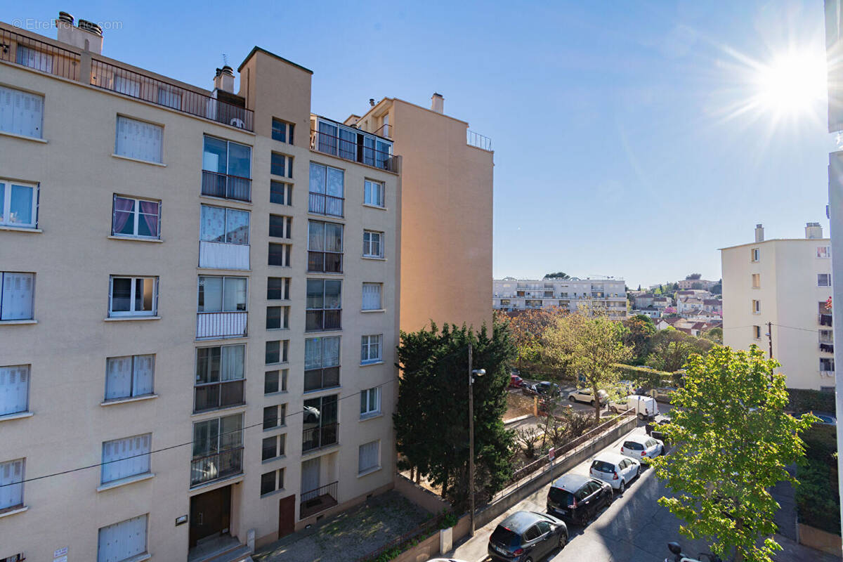 Appartement à MARSEILLE-13E