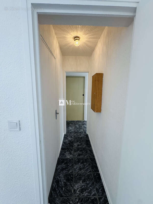 Appartement à LA CROIX-VALMER