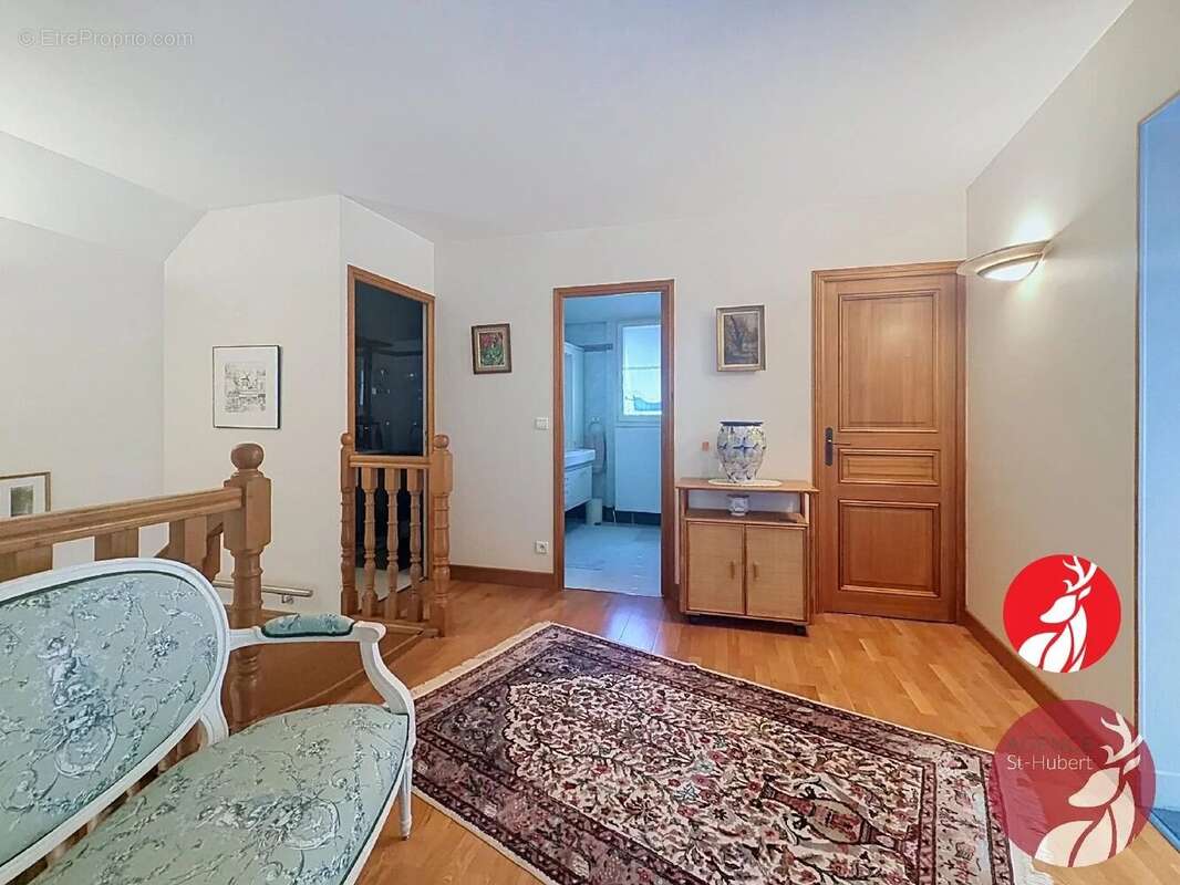 Maison à MILLY-LA-FORET