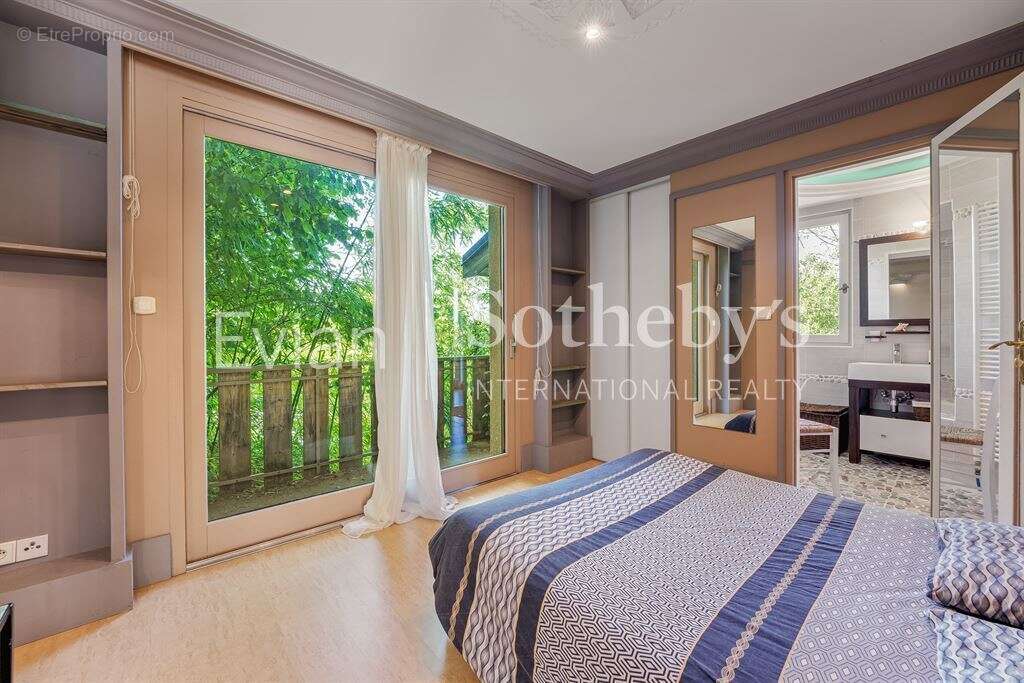 Maison à SAINT-PAUL-EN-CHABLAIS