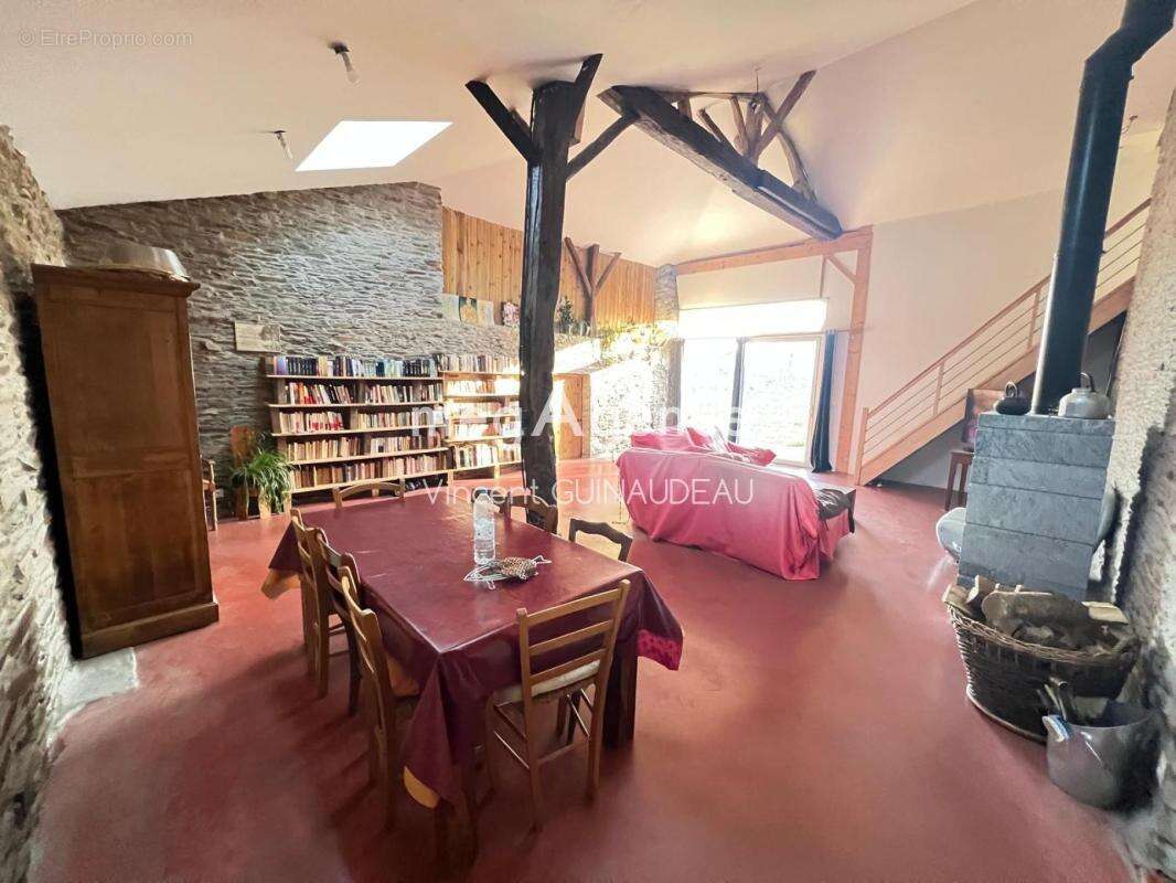 Maison à LA SEGUINIERE