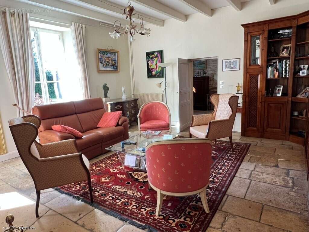 Maison à SAUZE-VAUSSAIS