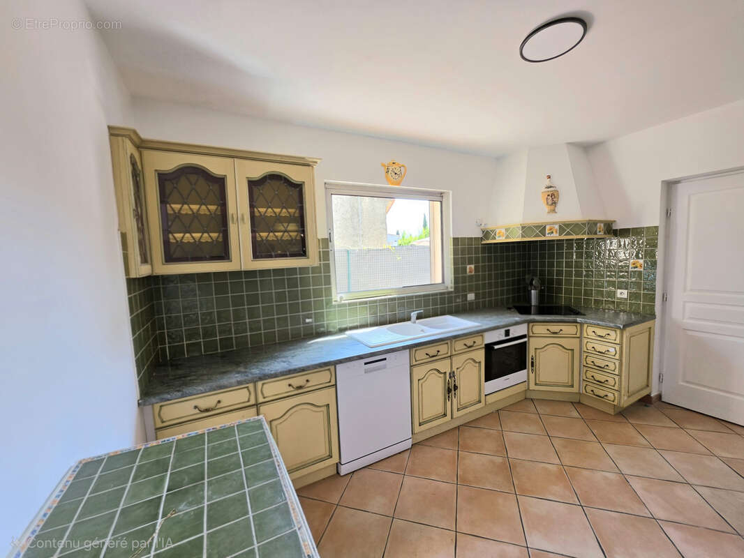 Appartement à HYERES