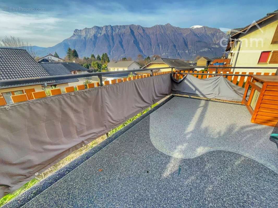 Appartement à AITON