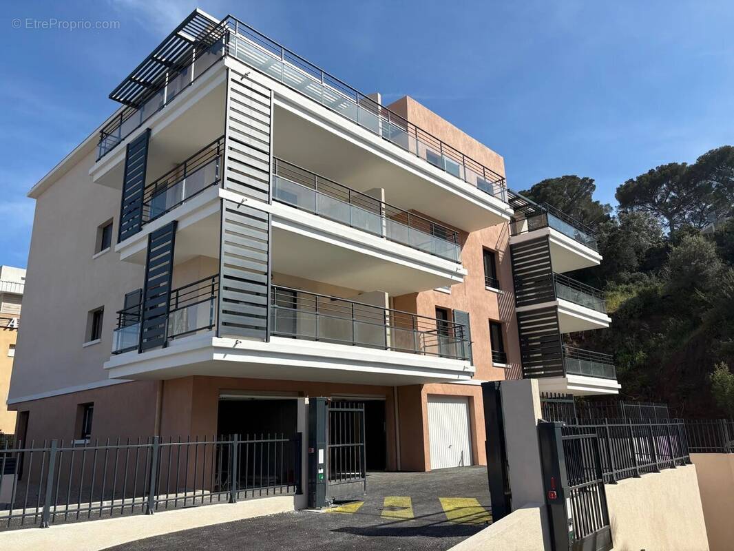 Appartement à SAINT-RAPHAEL