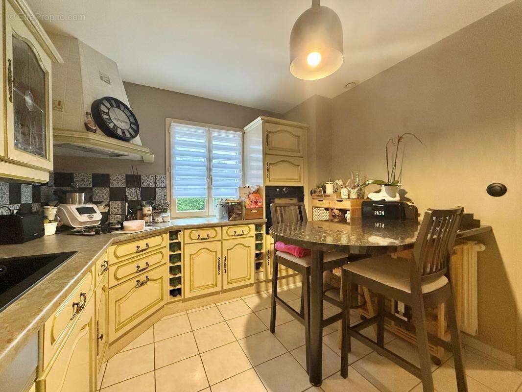 Maison à LONGECOURT-EN-PLAINE