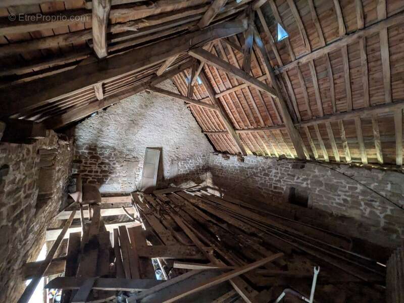 Maison à LOCMALO