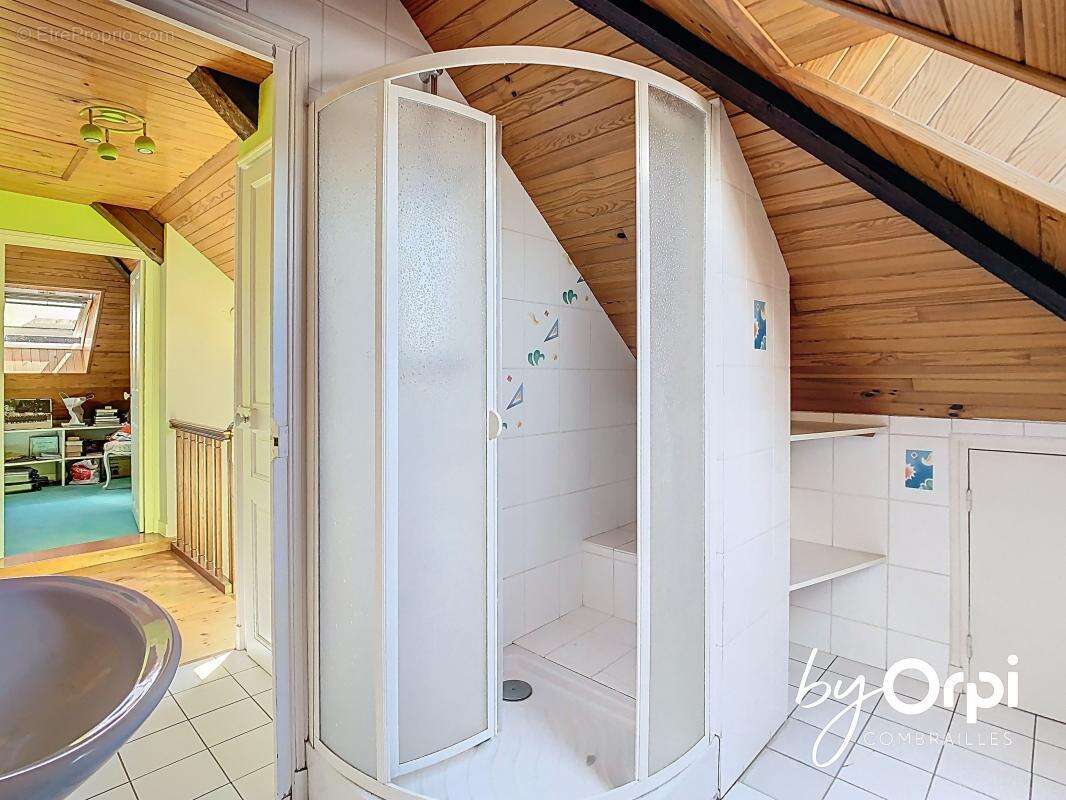 Maison à MARCILLAT-EN-COMBRAILLE