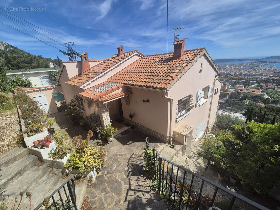Maison à TOULON