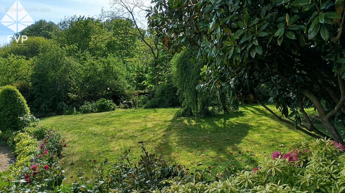Maison à GRUCHET-LE-VALASSE