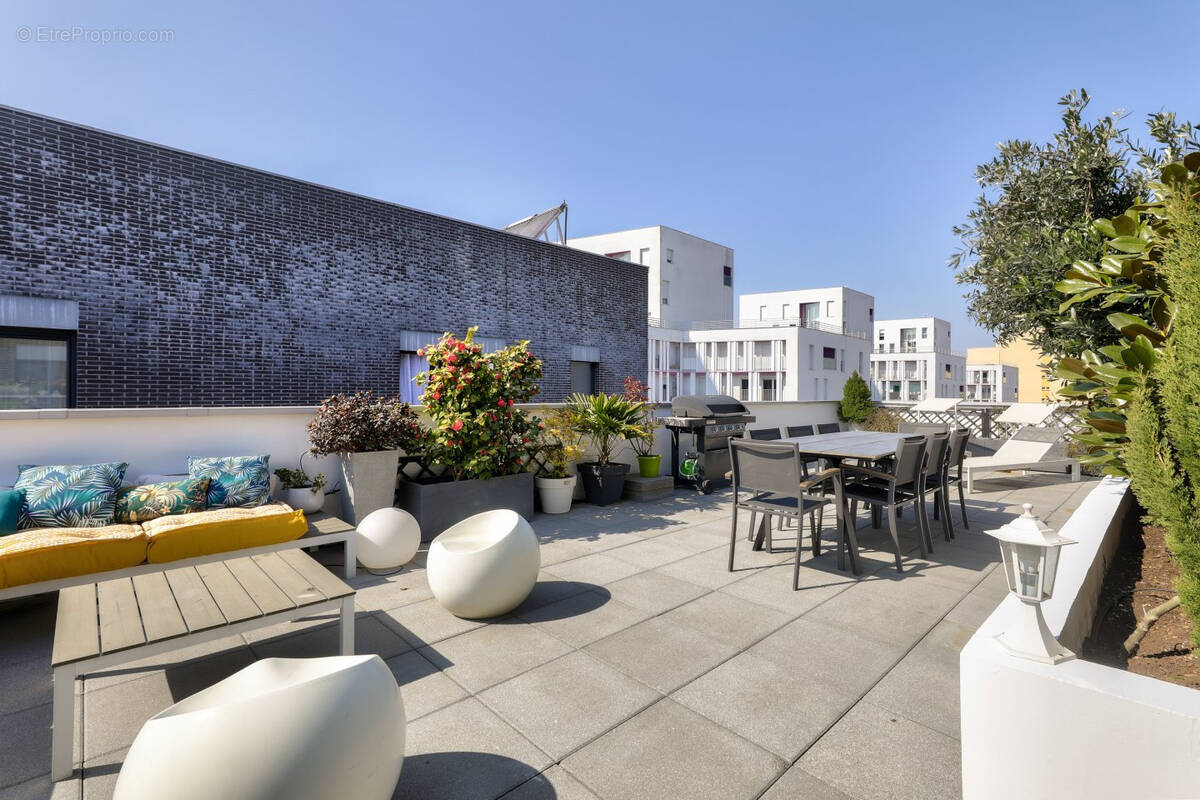 Appartement à IVRY-SUR-SEINE