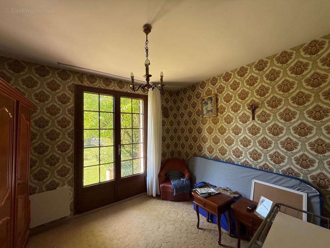 Maison À Vendre 153m2 avec Sous-sol et Jardin - photo 8