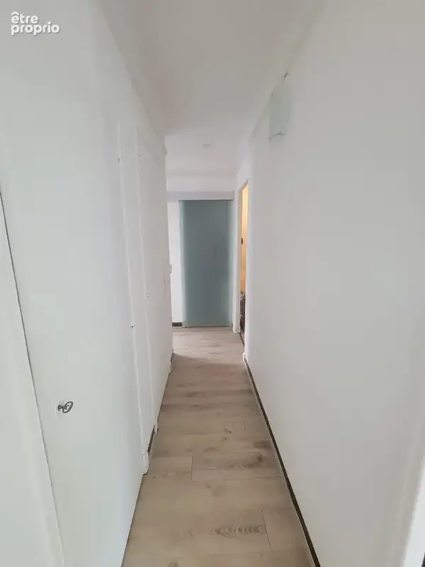 Mpt Gare FF4  68m² +Balcon 2.25m²+ Cave - photo 17
