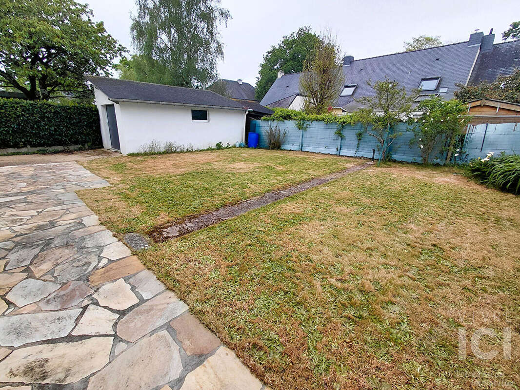Maison à SAINTE-LUCE-SUR-LOIRE