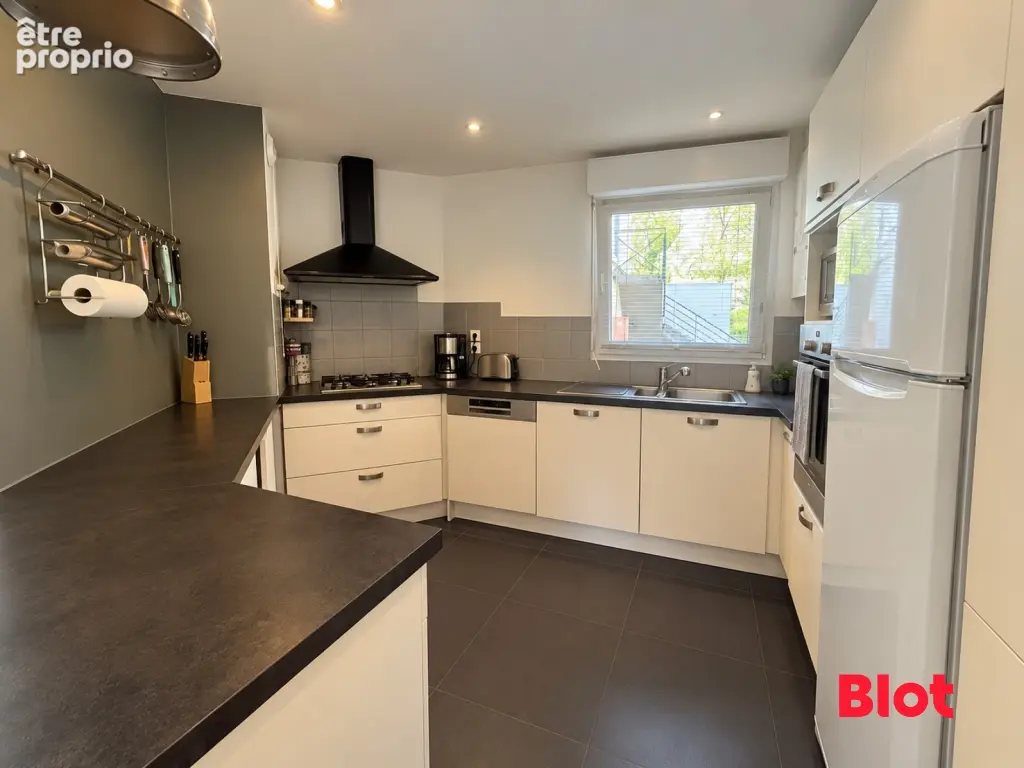 Maison 5 pièces 111 m² à vendre à Pont-Pean (35131) - photo 4