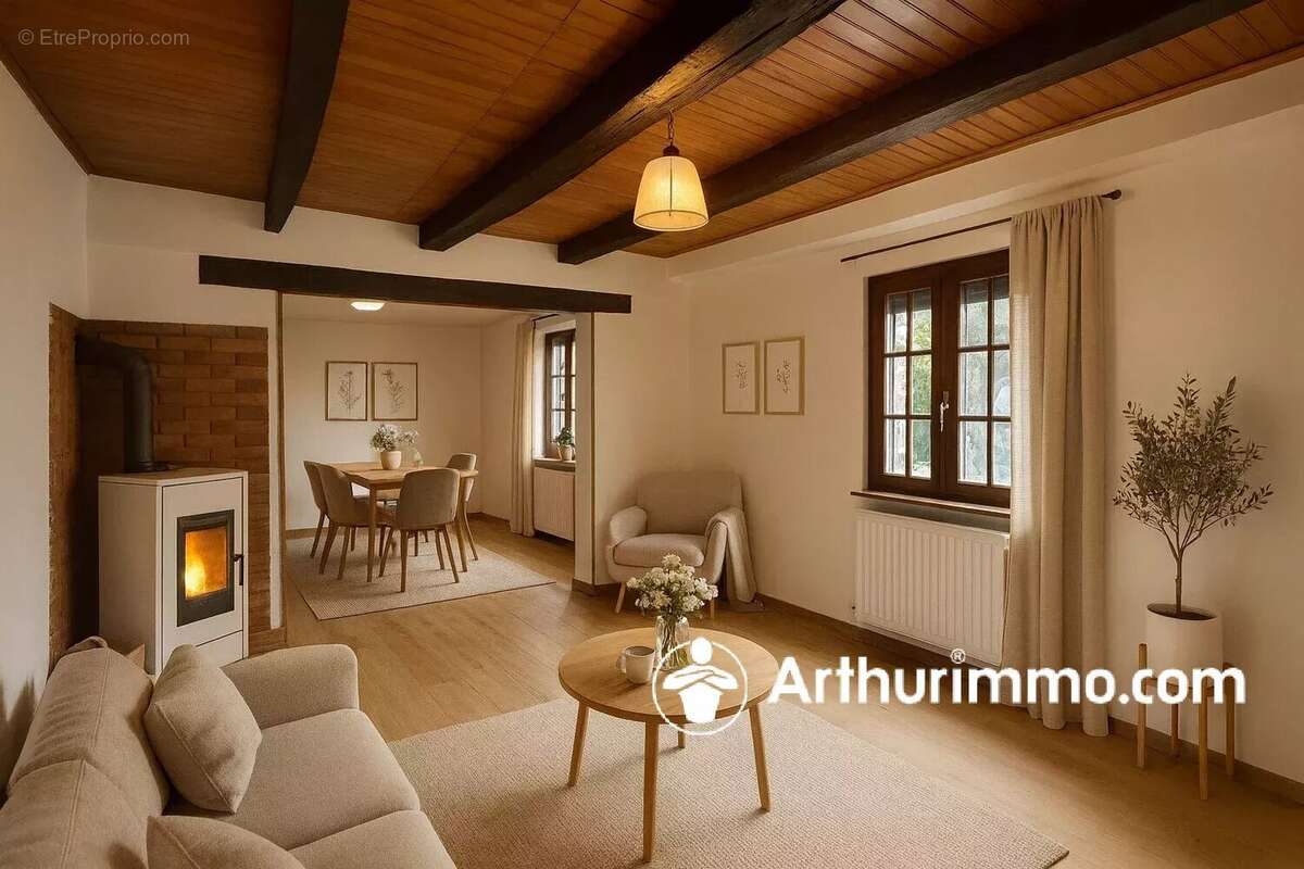 Maison à CHAVANNES-LES-GRANDS