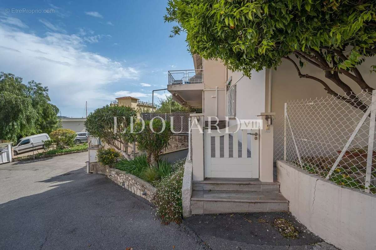 Appartement à VILLEFRANCHE-SUR-MER