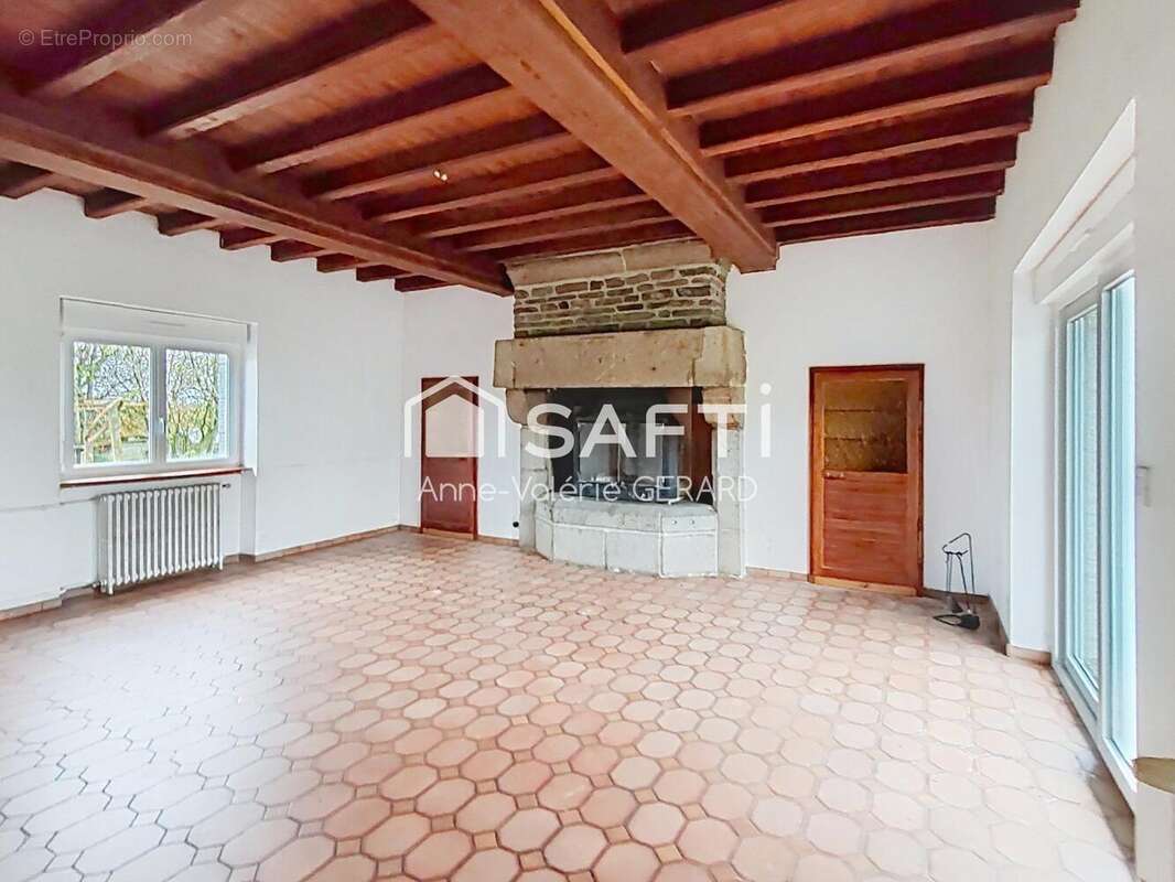 Maison 135 m² à Chasseguey  - photo 2