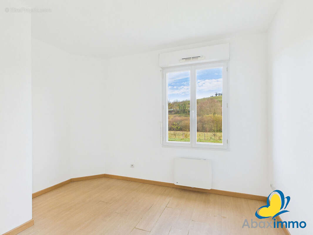 Maison à SAINT-EVROULT-DE-MONTFORT