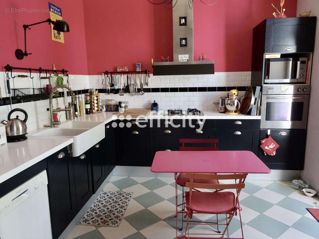 Maison 215 m² à Bourcefranc-Le-Chapus  - photo 5