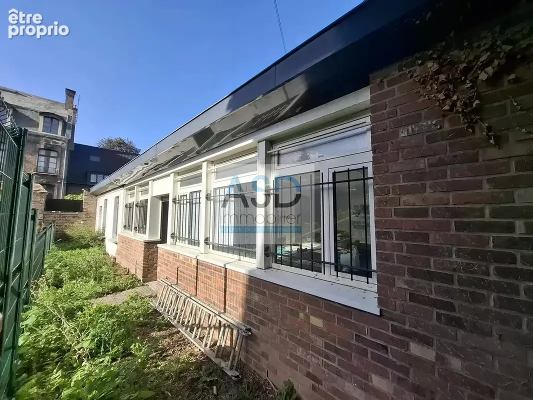 Roubaix – à proximité du parc barbieux – ensemble de bureaux de 111 m² avec jardinet - photo 3