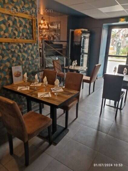 Commerce à PLELAN-LE-GRAND