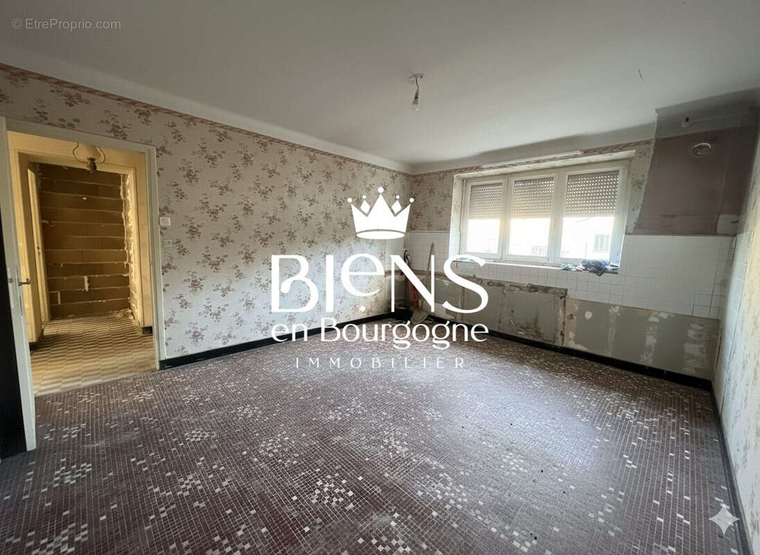 CUISINE - Appartement à BEAUNE