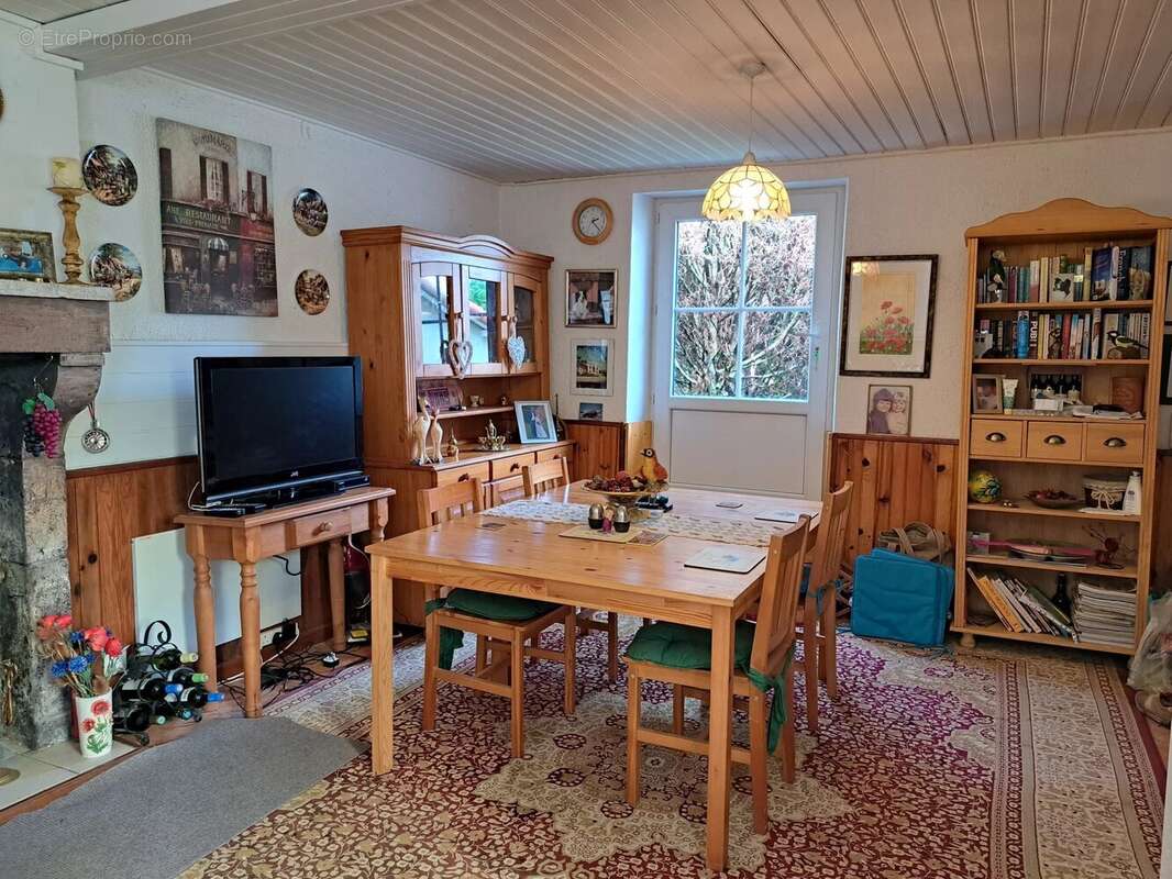 Maison de village confortable, pleine de charme et de caractère - photo 10