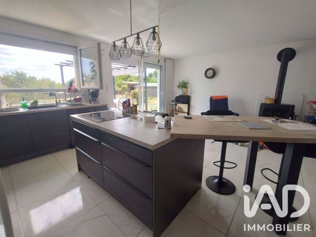 Maison 90 m² à Asse-Le-Riboul  - photo 3