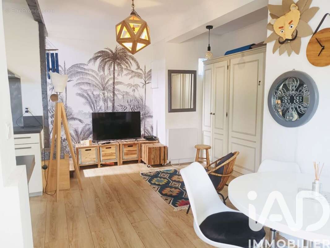 Photo 2 - Maison à CHATEAUNEUF-GRASSE